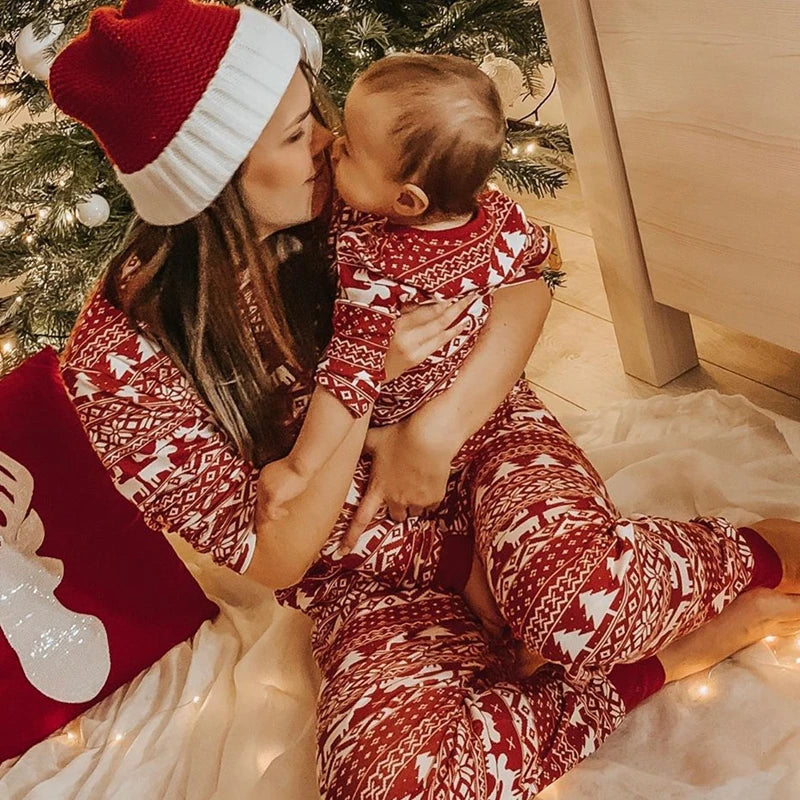 Mommy and Me Christmas Pajamas - Family Xmas Look Soft Sleepwear Set