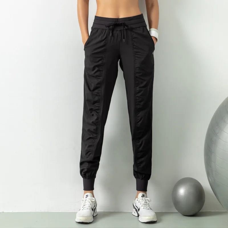 Sleek Harlan Quick-Dry Sports Leggings - Casual and Comfortable