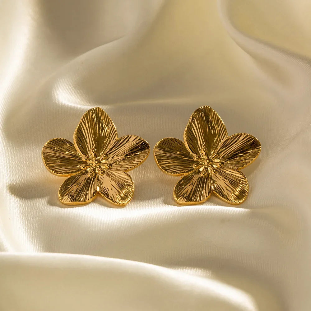 French Vintage Flower Stud Earrings – Trendy Gold Party Jewelry